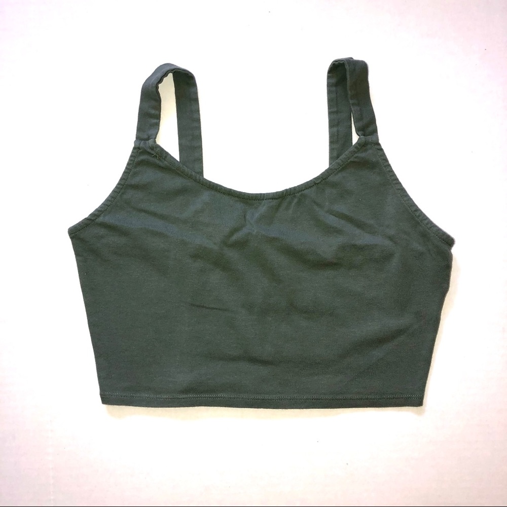 Charlotte Russe Strappy Back Tank Crop Top Medium